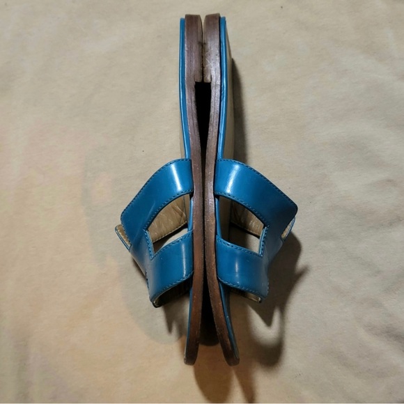 Turquoise Hermès Oran Sandals - Picture 8 of 8